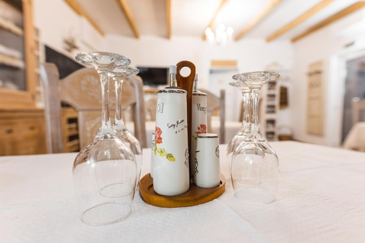Casa Tirol Blaj 호텔 외부 사진