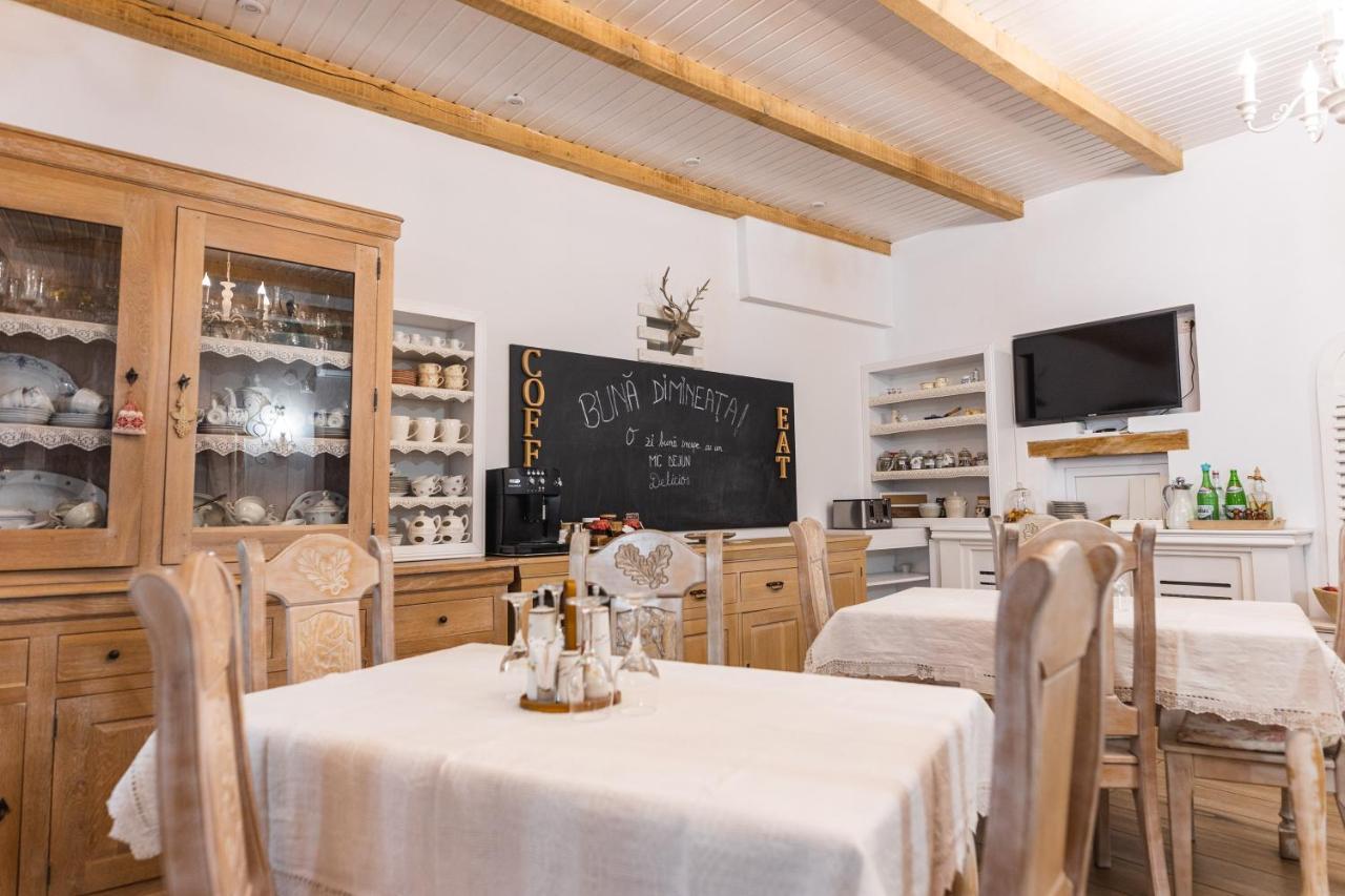 Casa Tirol Blaj 호텔 외부 사진