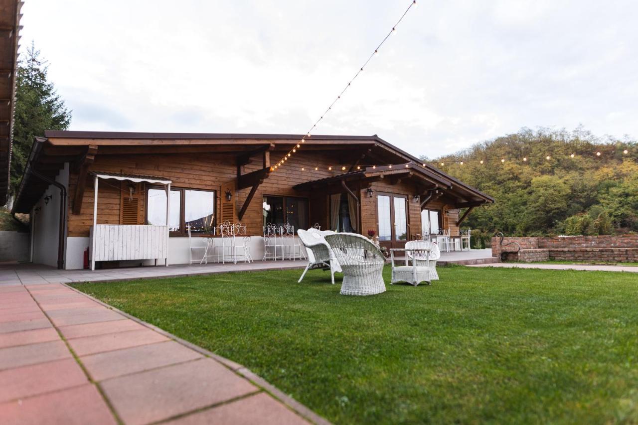 Casa Tirol Blaj 호텔 외부 사진