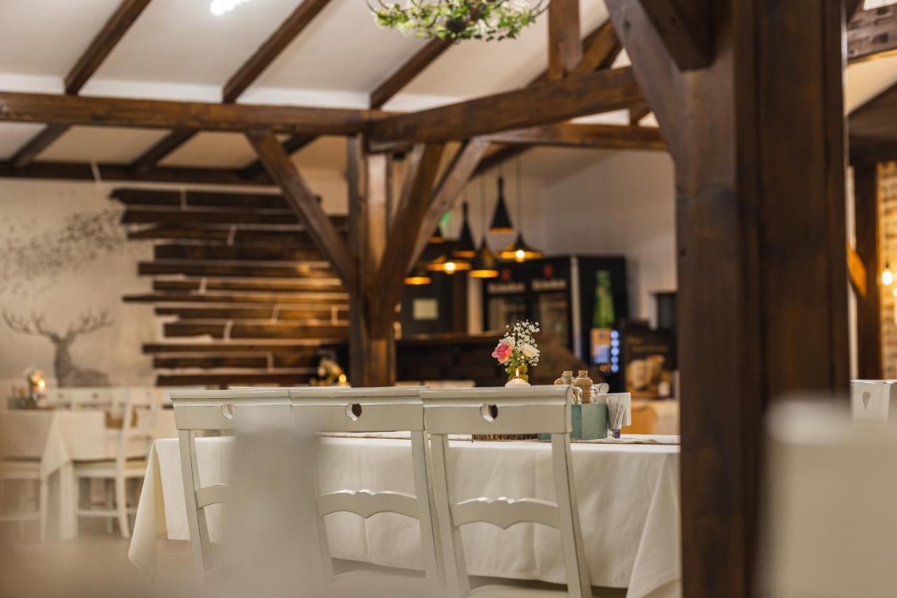 Casa Tirol Blaj 호텔 외부 사진
