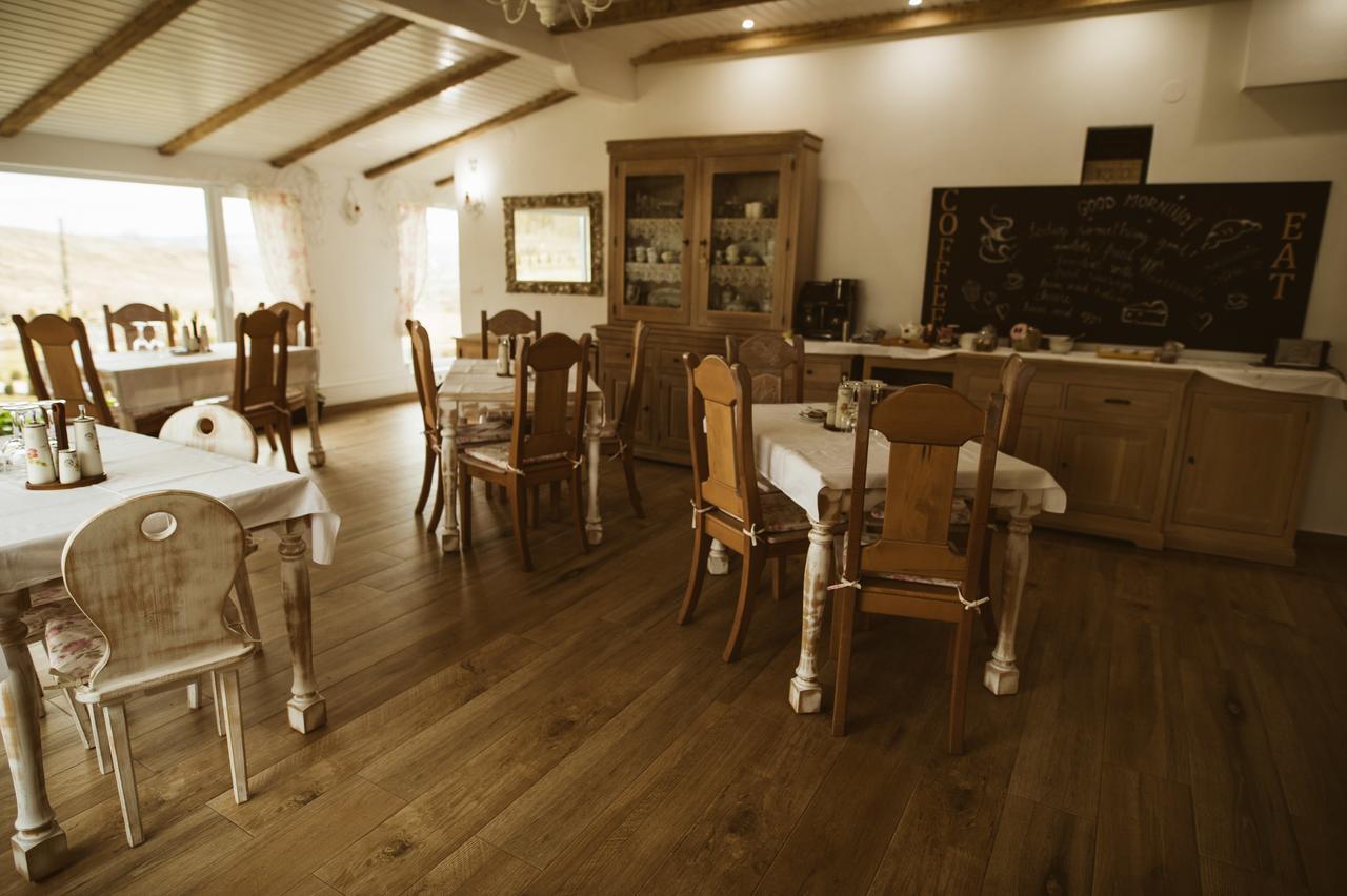 Casa Tirol Blaj 호텔 외부 사진